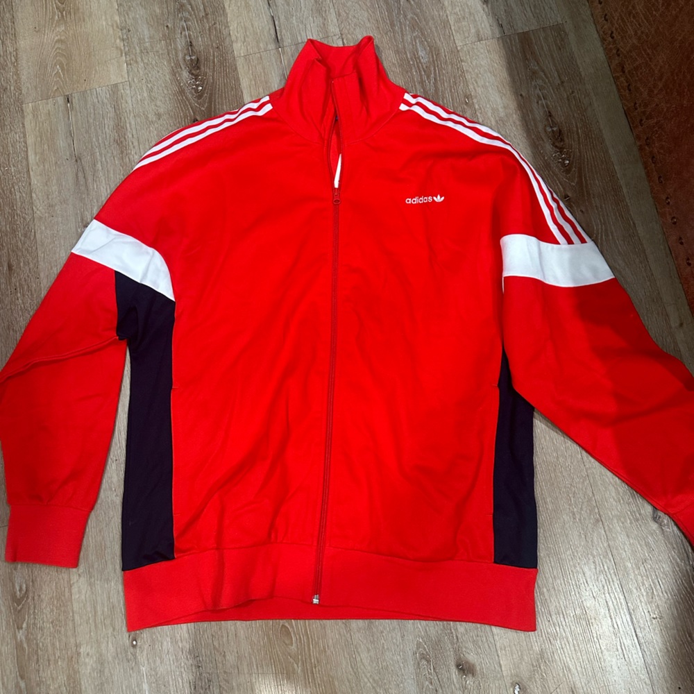 Men’s adidas track suit new with tags